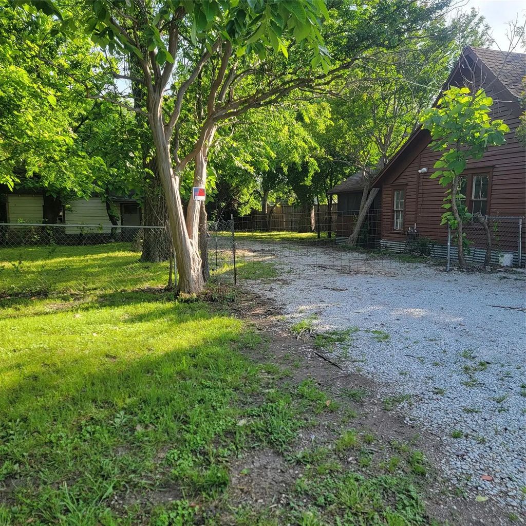 2630 Bobtown Road, Garland