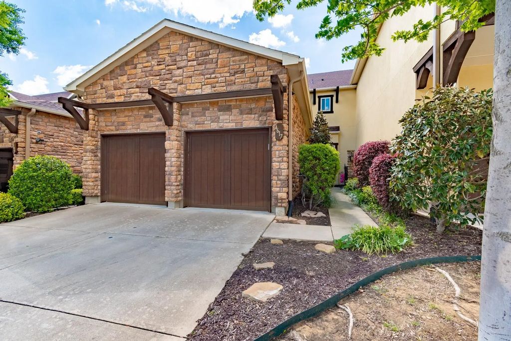 4617 Kaitlyn Lane, Grapevine
