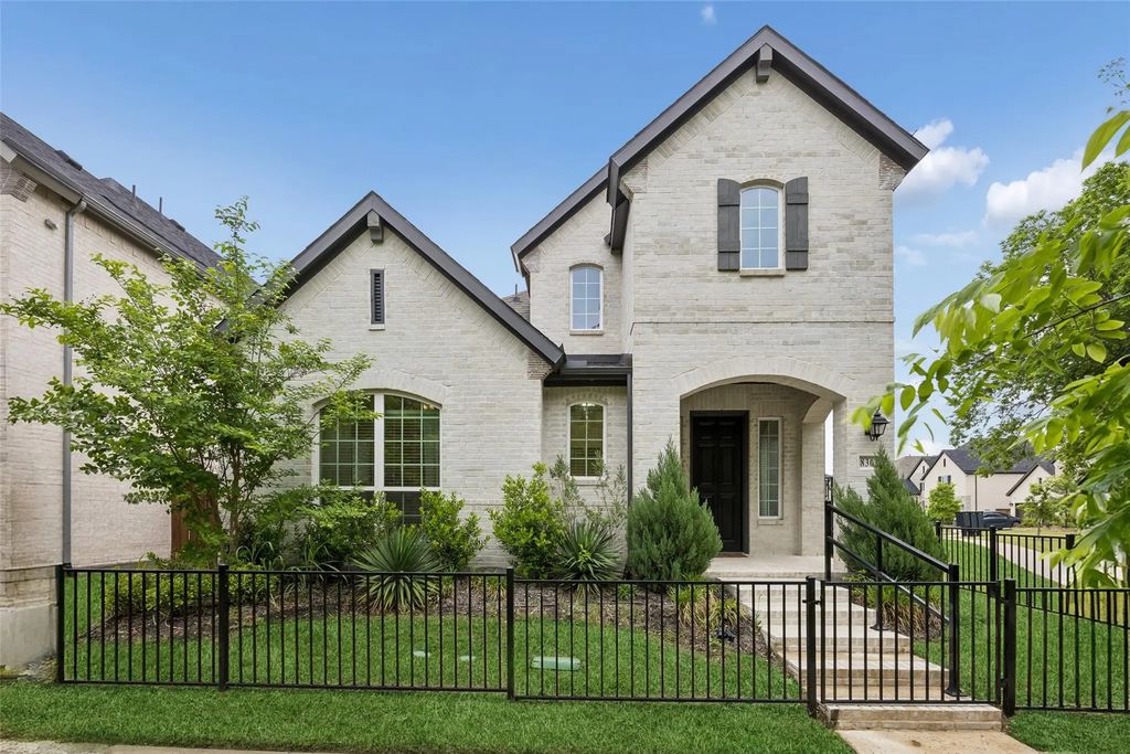 8303 Mint Mews, Frisco