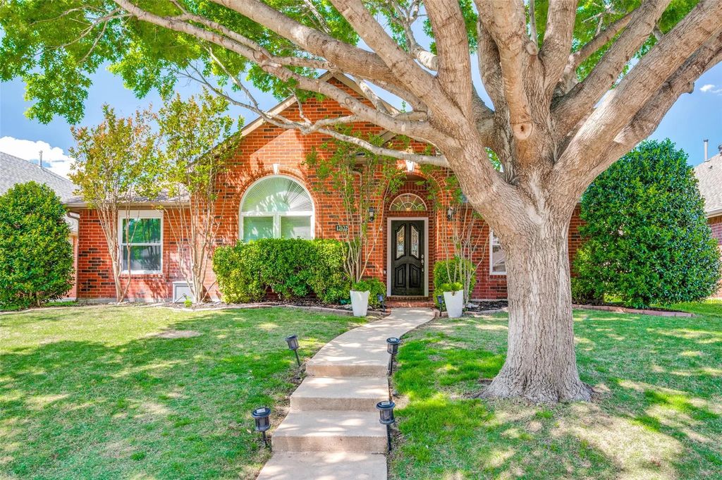12122 Chattanooga Drive, Frisco