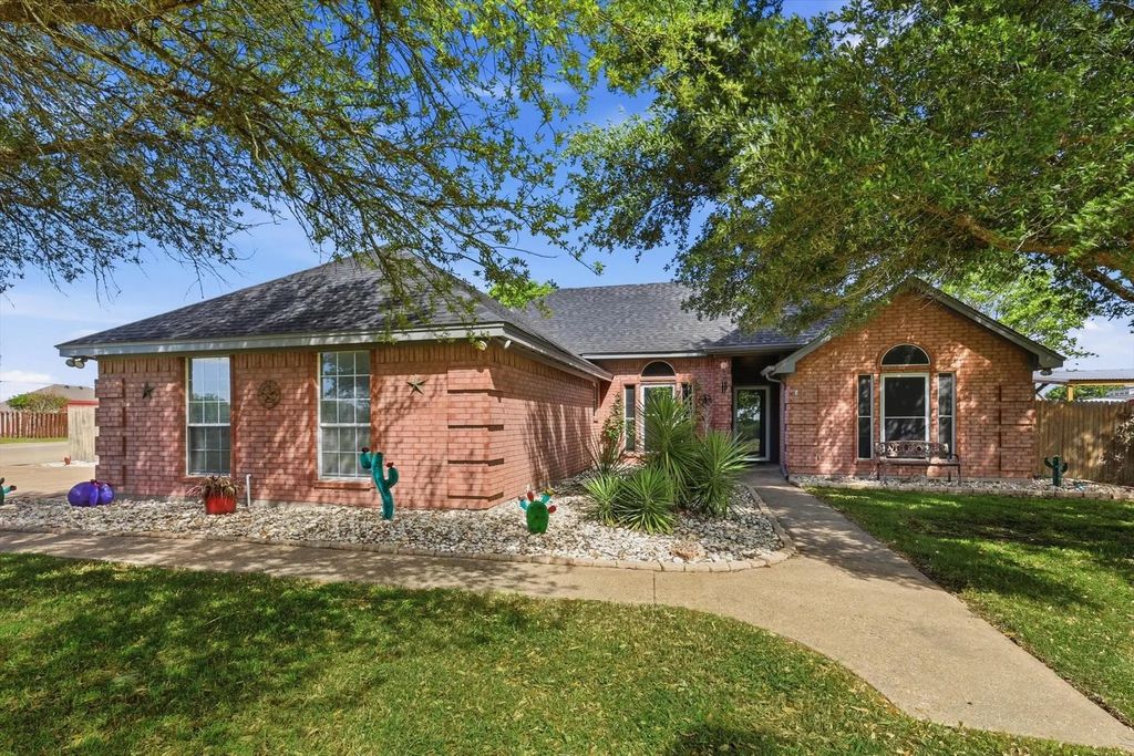 217 Seay Road, Italy