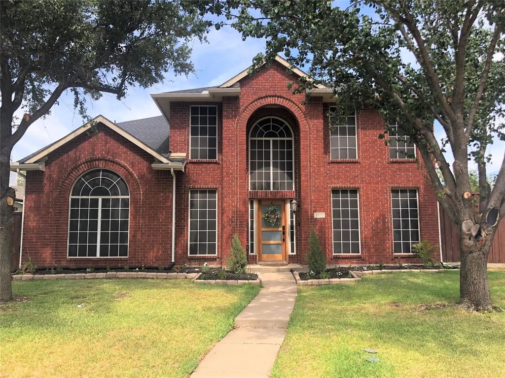 3920 Luke Lane, Carrollton