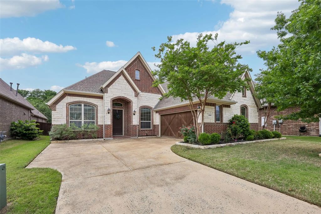 6916 Benjamin Way, Colleyville