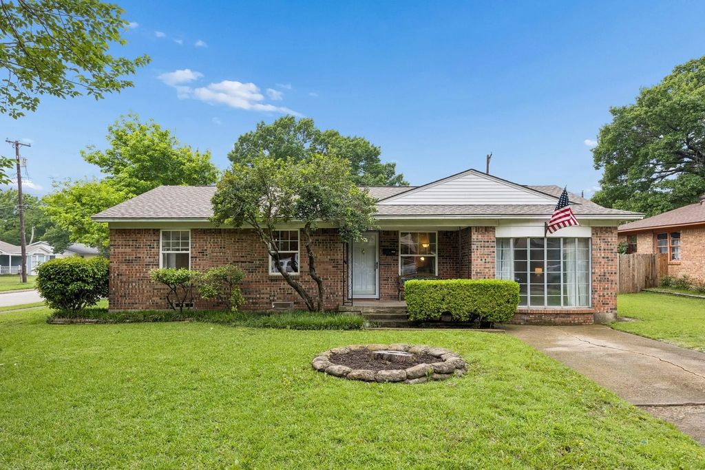 801 Lorrie Drive, Richardson