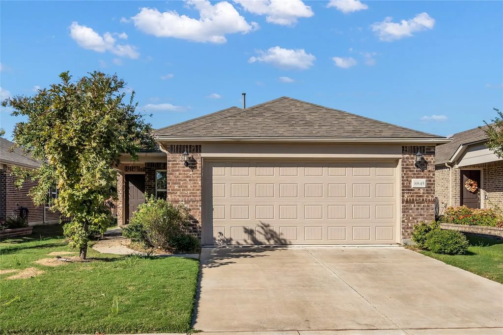 8845 Twin Pines Lane, Frisco