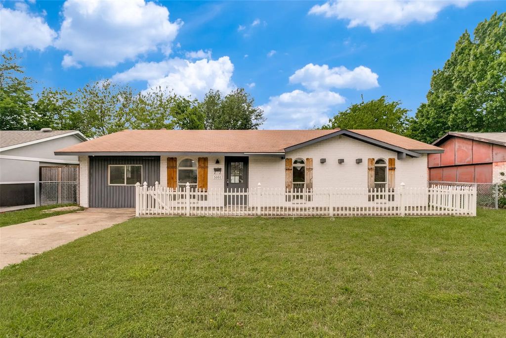 5101 Longhorn Trail, Garland