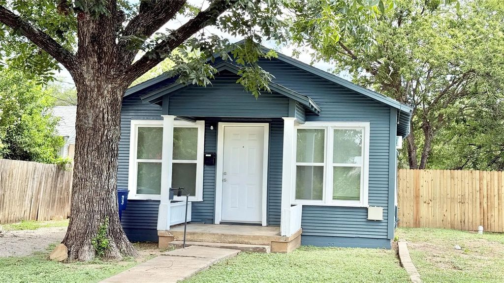 604 5th Street, Brownwood