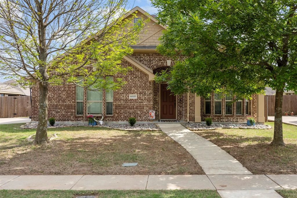 6618 Thistle Wood Drive, Midlothian