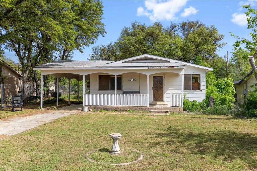 1200 Phillips Drive, Brownwood