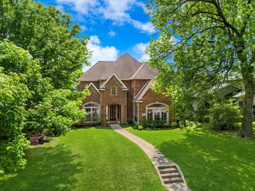 5930 Belmont Avenue, Dallas