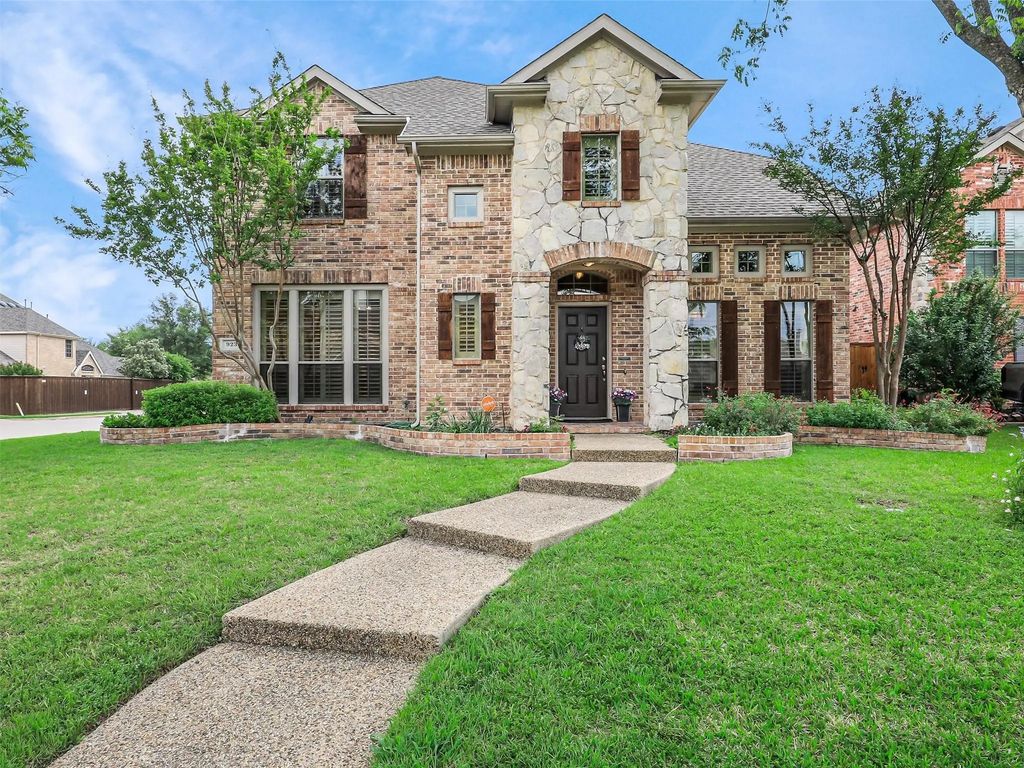923 South Fork Drive, Allen