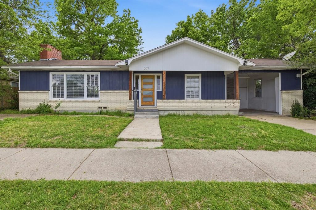 1207 N College Street, McKinney