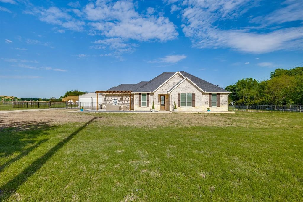 2110 Orr Road, Lucas