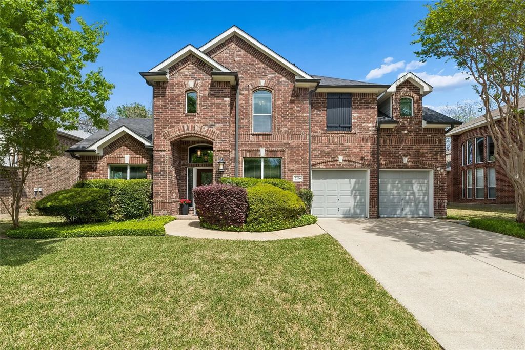 2206 Autumn Trail, Garland
