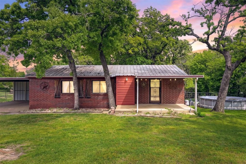 591 Mcfarland Lane, Weatherford