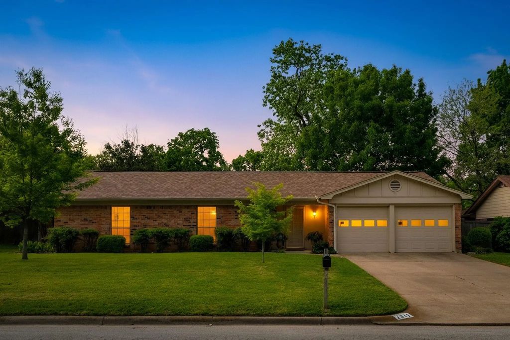 2811 Wentwood Drive, Grapevine