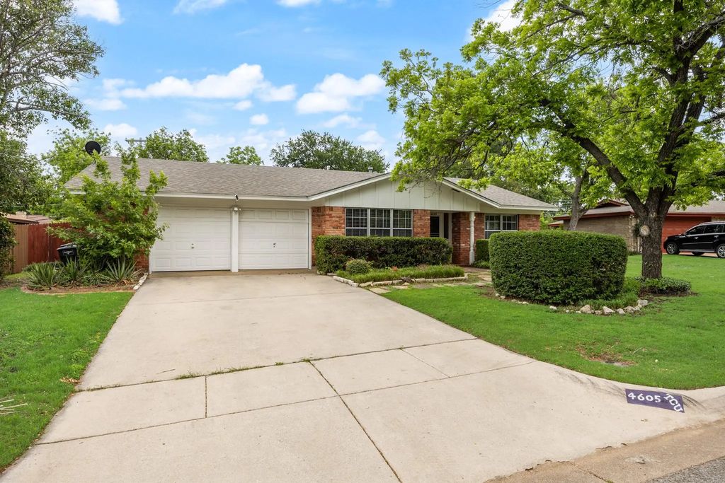 4605 Avoca Street, Fort Worth