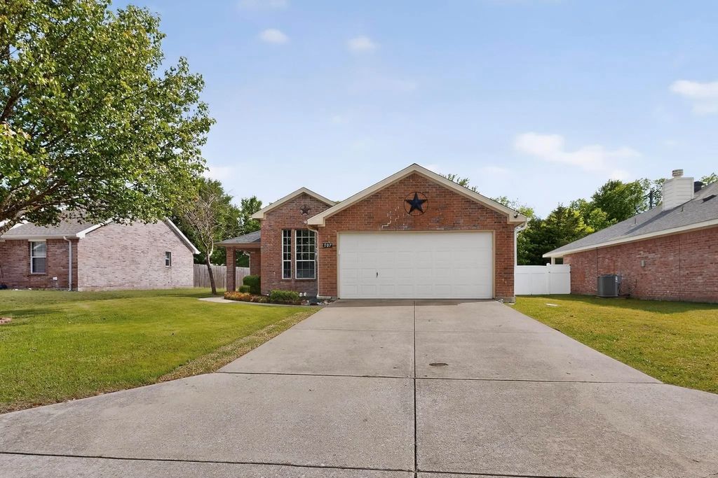 507 Oxford Loop, Princeton