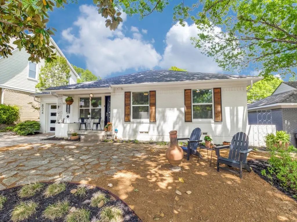824 Kirkwood Drive, Dallas