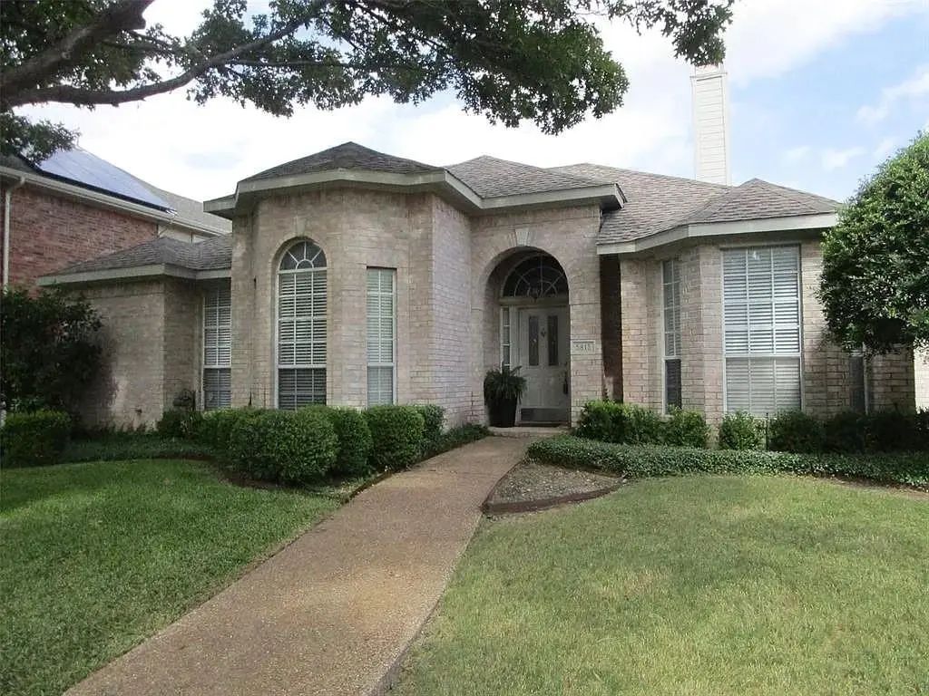 5815 Willow Wood Lane, Dallas