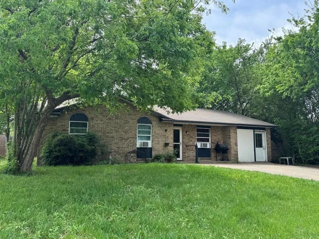 2429 February Lane, Grand Prairie