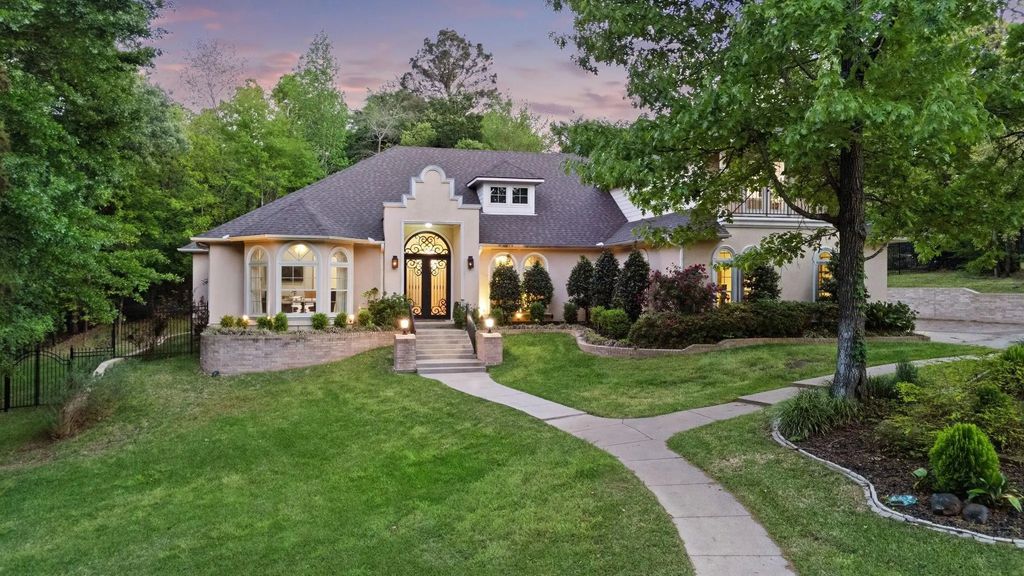 1915 Stoneleaf Drive, Tyler