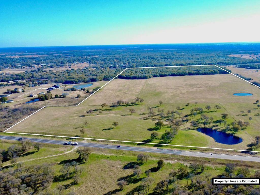 121.147 Acres. State Hwy 31 Bypass, Corsicana