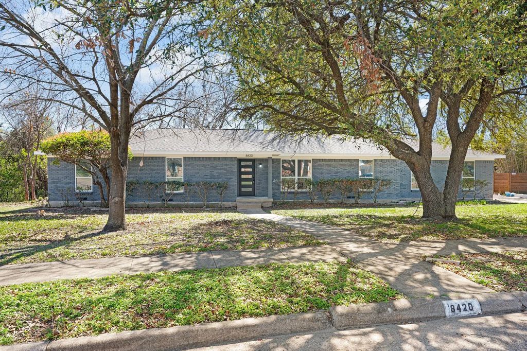 8420 Bellingham Drive, Dallas