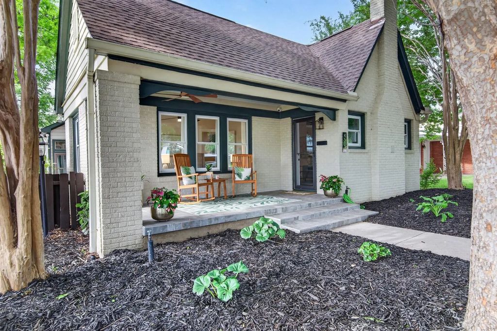 4501 Pershing Avenue, Fort Worth