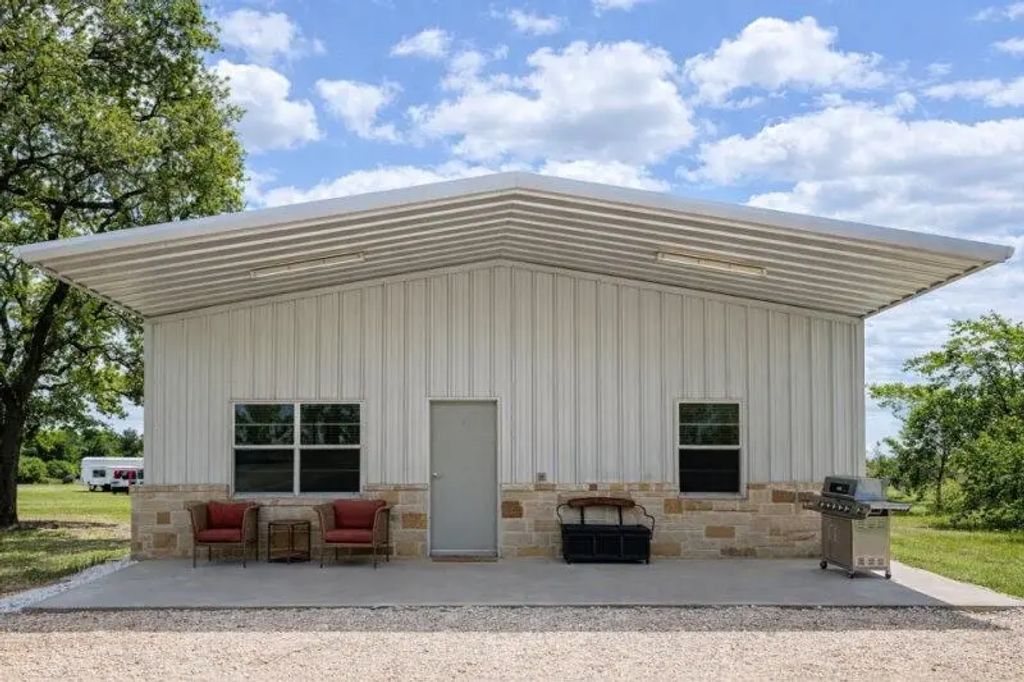 7355 County Road 456, Stephenville