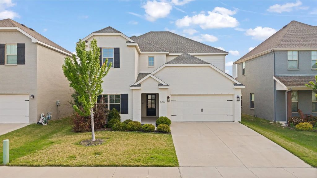 5253 Ranchero Trail, Fort Worth