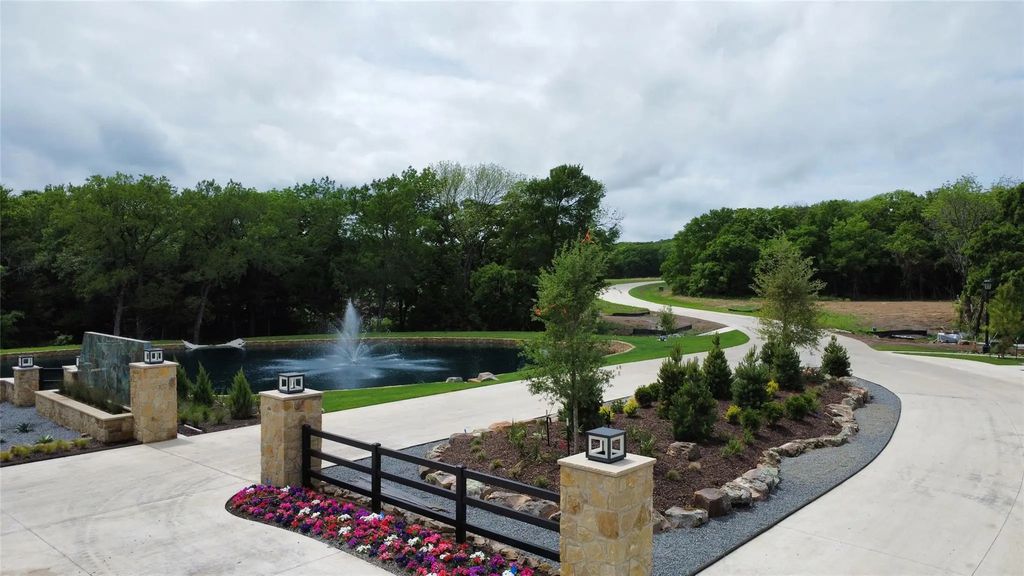 1210 Buck Trail, Pottsboro