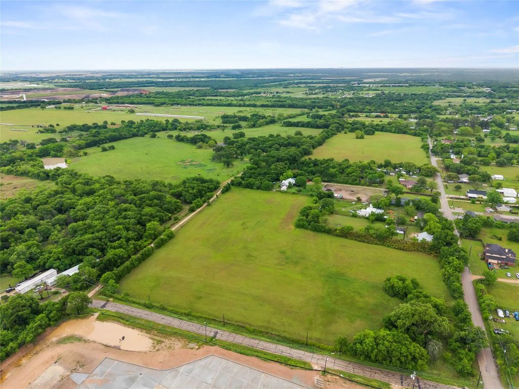 815 Wilson Road, Bellmead