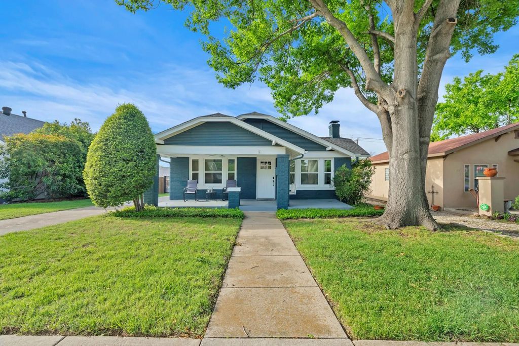 4829 Pershing Avenue, Fort Worth