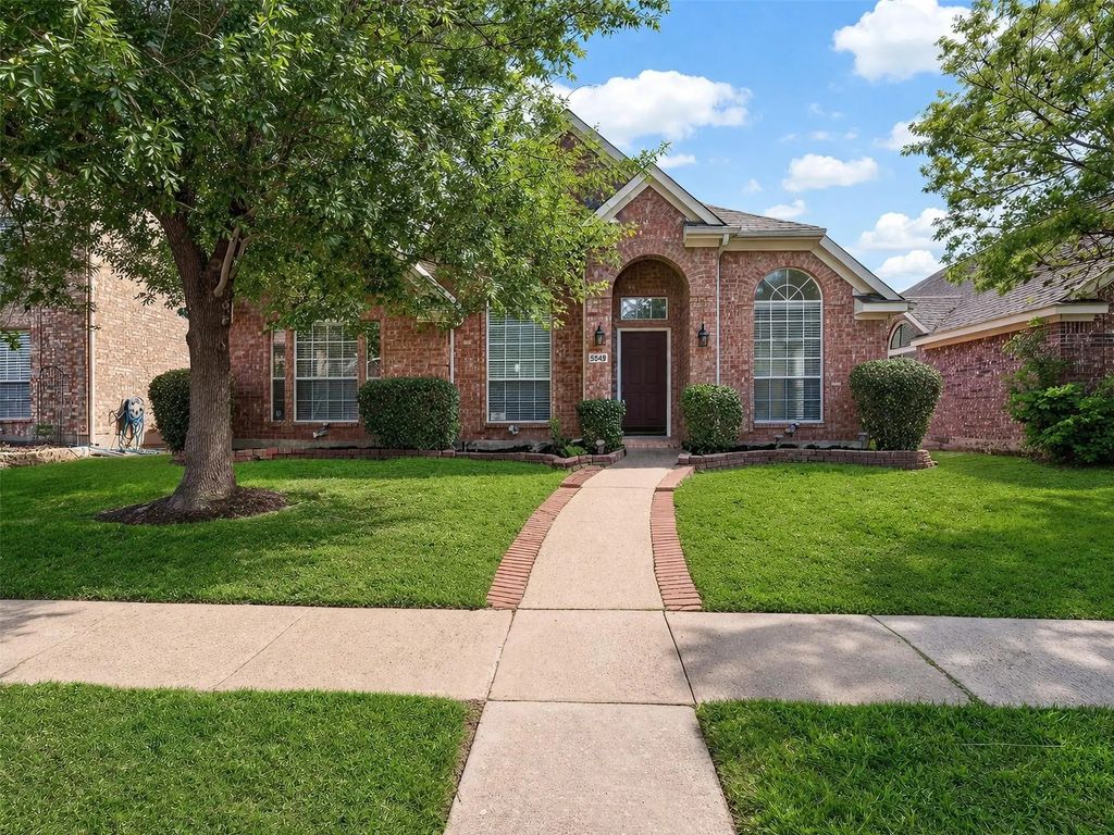 5549 Green Hollow Lane, The Colony