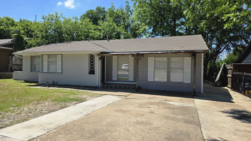 636 Highfall Drive, Dallas