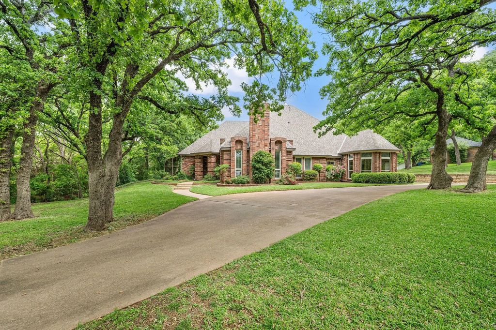 1350 Ten Bar Court, Southlake