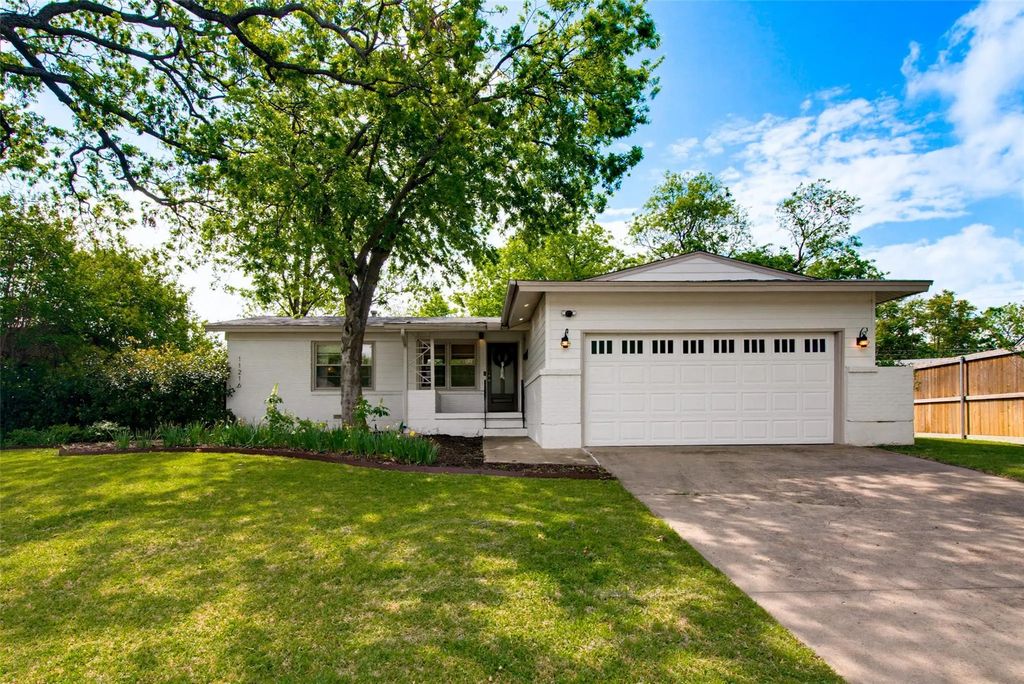 11216 Flamingo, Dallas