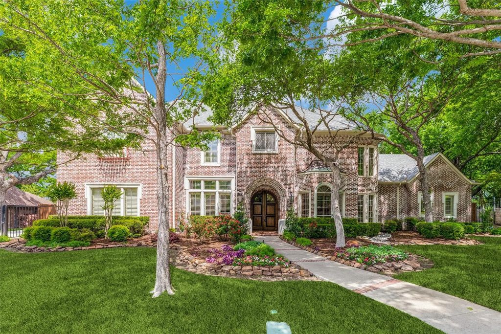 6617 Overlook Court, Plano