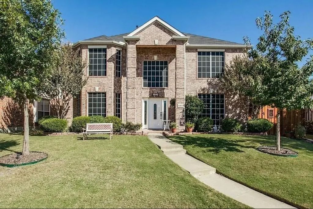 6464 Richmond Drive, Frisco