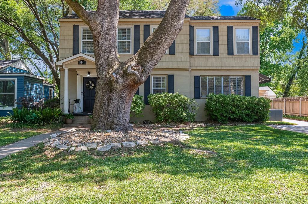 3541 Greenway Place, Shreveport