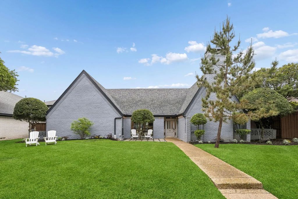 9216 Middle Glen Drive, Dallas