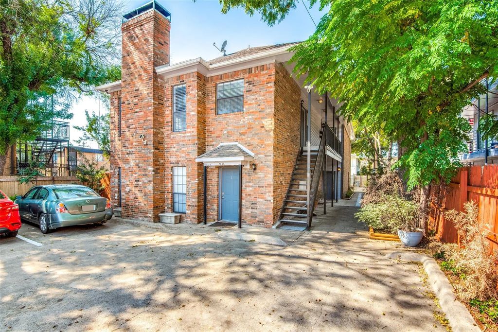 2815 Reagan Street 2, Dallas