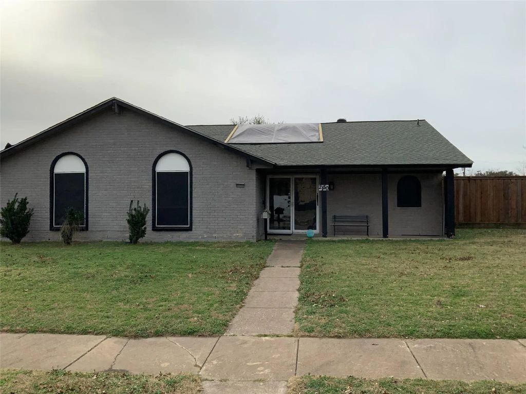 2150 Richwood Drive, Garland