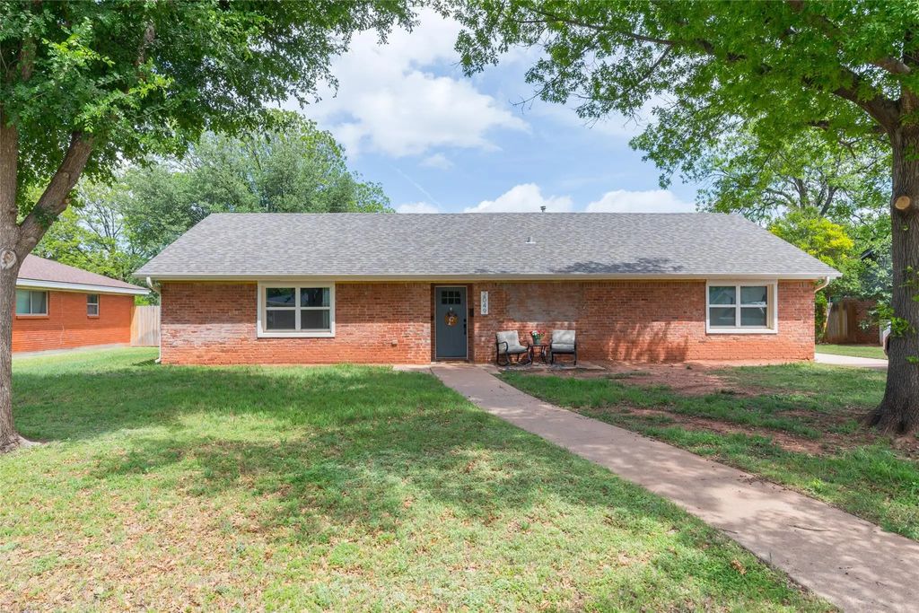 2049 Post Oak Road, Abilene