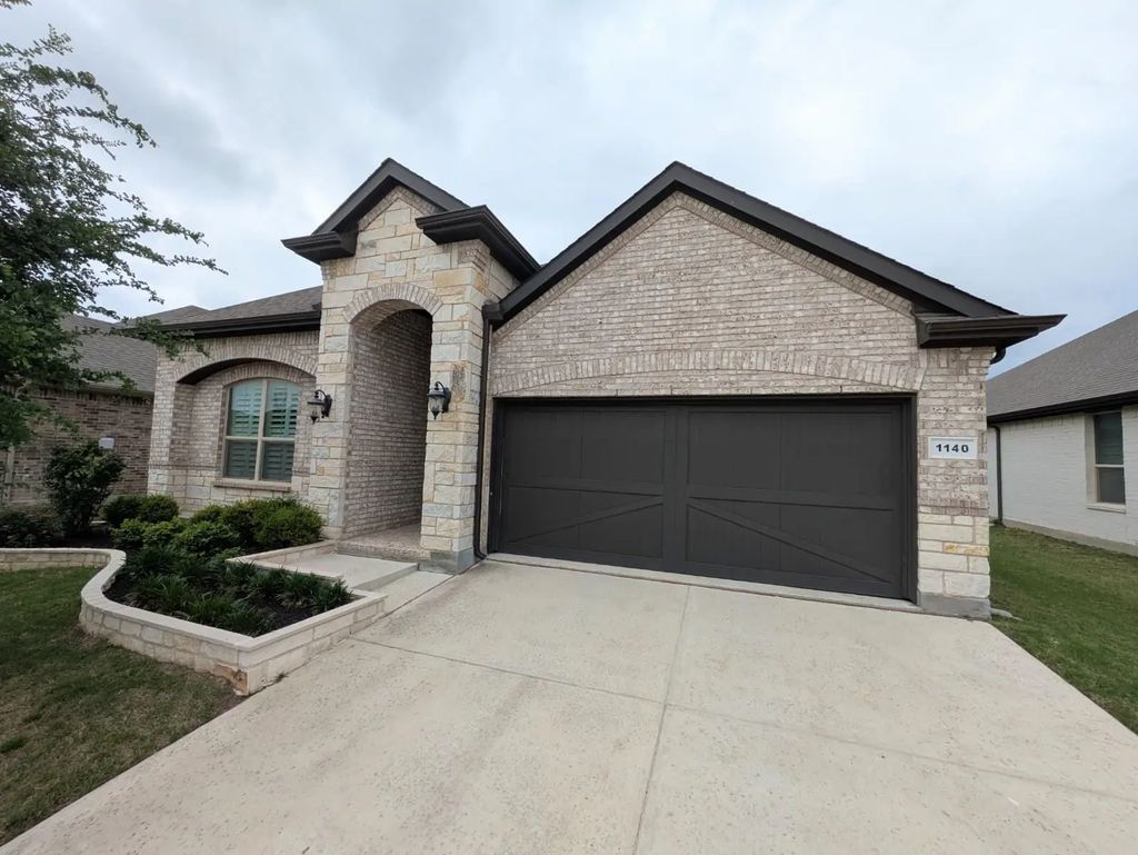 1140 Knightsbridge Road, Argyle