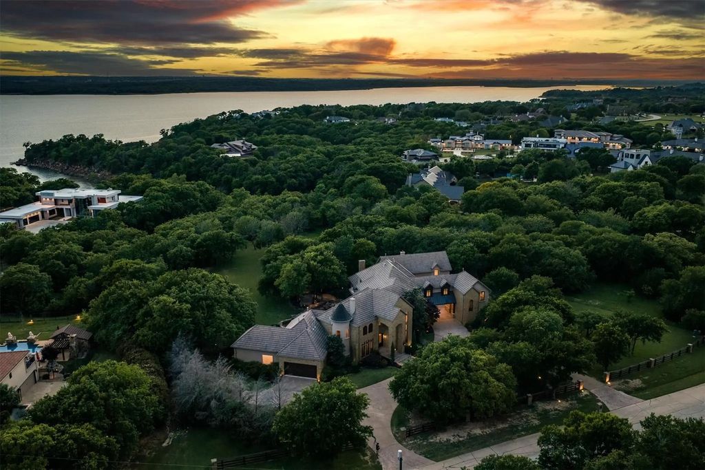 1705 Deer Path, Flower Mound
