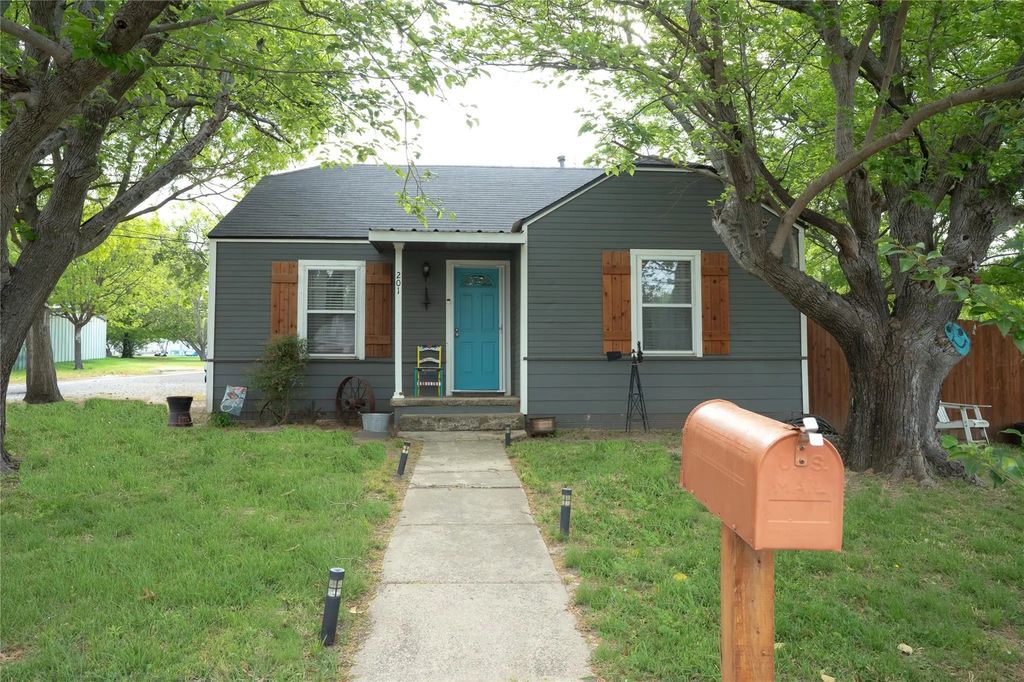 201 S Lane Street, Decatur