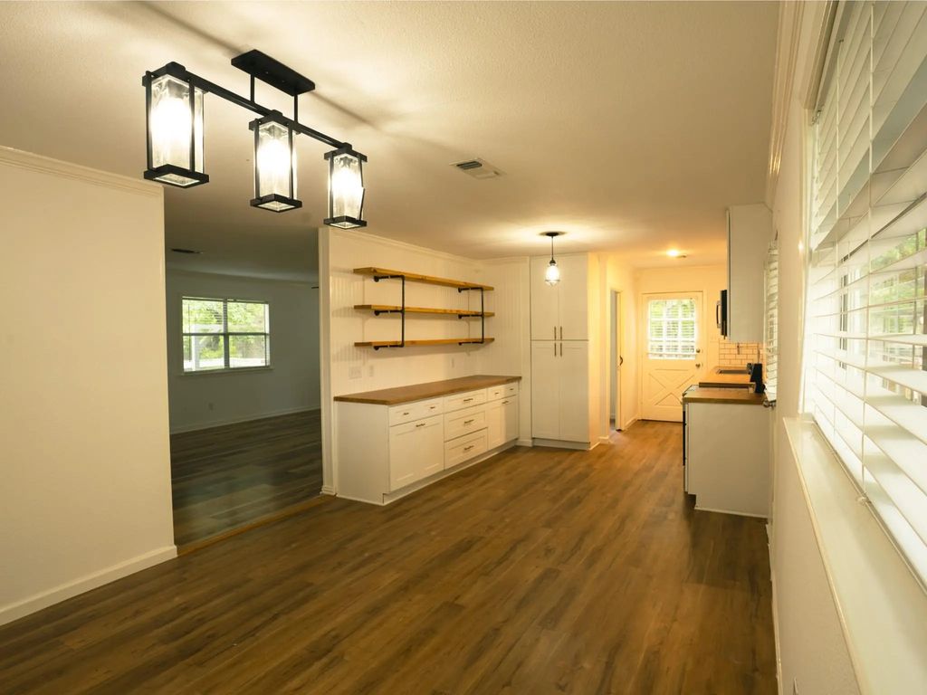 1285 Clark Road, Gainesville