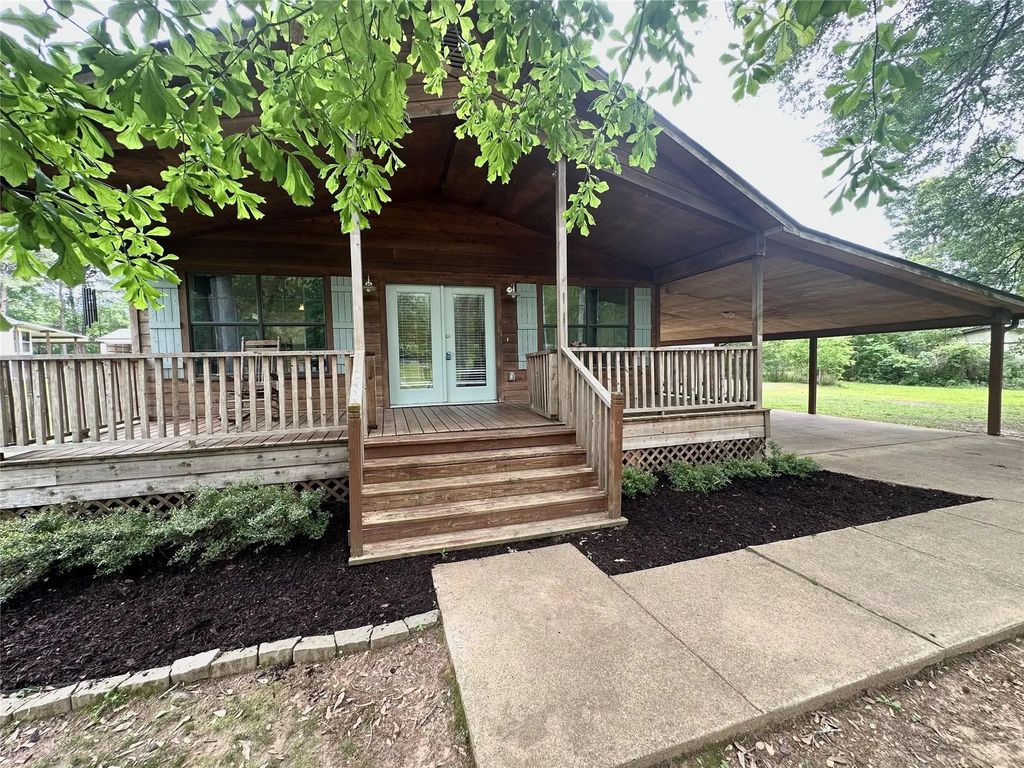 655 Timbers East Drive, Haughton